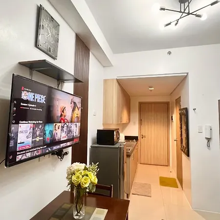 Shore Residence